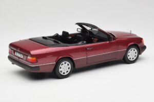 Mercedes 300CE-24 A124 Cabriolet Almandine Rot Metallic Norev 1:18 B66040616 Metall — Bild 3 von 8