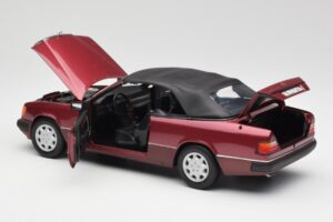 Mercedes 300CE-24 A124 Cabriolet Almandine Rot Metallic Norev 1:18 B66040616 Metall — Bild 5 von 8