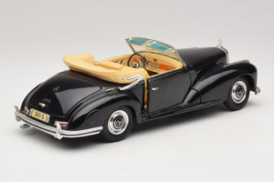 Mercedes 300S Schwarz Maisto 1:18 52116-P1 Metall — Bild 3 von 8