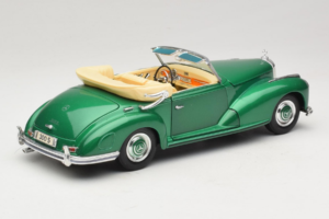 Mercedes 300S Cabriolet Green Metallic Maisto 1:18 52116 Metall — Bild 3 von 7