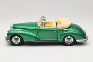 Mercedes 300S Cabriolet Green Metallic Maisto 1:18 52116 Metall — Bild 4 von 7