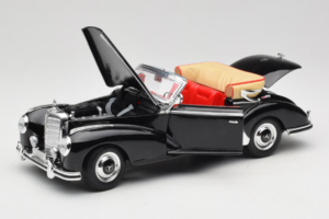 Mercedes 300S W188 Roadster Schwarz Welly 1:18 801-3271398 Metall — Bild 2 von 8