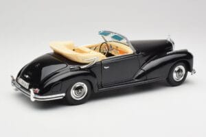 Mercedes 300SC W188 Obsidian Schwarz Maisto 1:18 806B Metall — Bild 3 von 8
