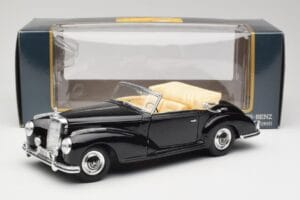 Mercedes 300SC W188 Obsidian Schwarz Maisto 1:18 806B Metall — Bild 8 von 8