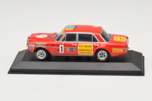 Mercedes 300 SEL 6.8 AMG #35 H. Heyer / C. Schickentanz 24 Hours of Spa 1971 Minichamps 1:43 MB007 Metall