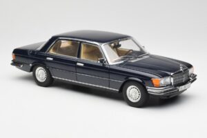 Mercedes 450 SEL 6.9 W116 Dunkelblau Revell 1:18 8956 Metall — Bild 6 von 8