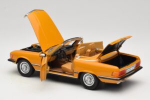 Mercedes 450 SL R107 Cayenne Orange Norev 1:18 183350 Metall — Bild 7 von 10