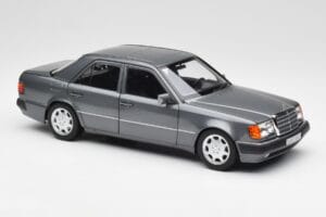 Mercedes 500 E W124 Pearl Grau Norev 1:18 183946 Metall — Bild 6 von 8