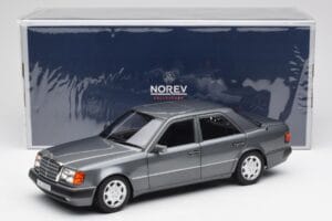 Mercedes 500 E W124 Pearl Grau Norev 1:18 183946 Metall — Bild 8 von 8