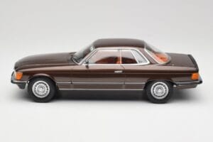 Mercedes 500 SLC C107 Beige Metallic KK-Scale 1:18 KKDC180851 Metall — Bild 3 von 6