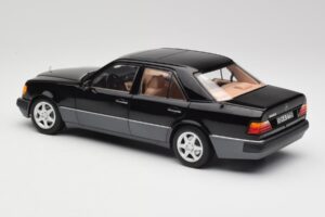 Mercedes 500E W124 Schwarz Limitierte Auflage Norev 1:18 183949 Metall — Bild 7 von 12