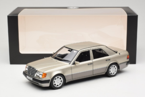Mercedes 500E W124 Smoke Silver Händler Edition Norev 1:18 B66040724 Metall — Bild 8 von 8