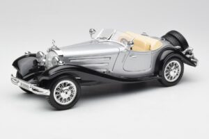 Mercedes 500K Roadster Silber Bburago 1:18 3020-M1 Metall