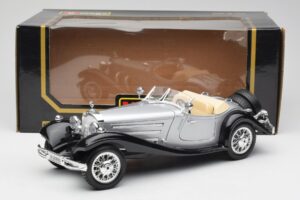 Mercedes 500K Roadster Silber Bburago 1:18 3020-M1 Metall — Bild 8 von 8