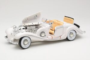 Mercedes 500K Special Roadster Weiß Premiere Edition Maisto 1:18 536055 Metall — Bild 2 von 8