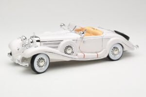 Mercedes 500K Special Roadster Weiß Premiere Edition Maisto 1:18 536055 Metall