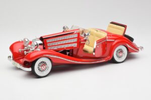 Mercedes 500K Special Roadster Rot Maisto 1:18 56058 Metall — Bild 2 von 8