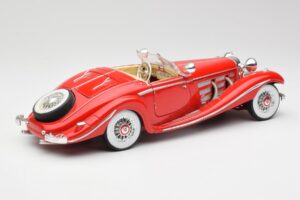 Mercedes 500K Special Roadster Rot Maisto 1:18 56058 Metall — Bild 3 von 8