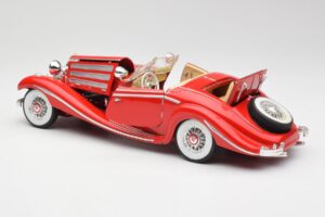 Mercedes 500K Special Roadster Rot Maisto 1:18 56058 Metall — Bild 5 von 8