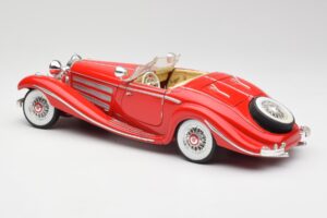 Mercedes 500K Special Roadster Rot Maisto 1:18 56058 Metall — Bild 7 von 8