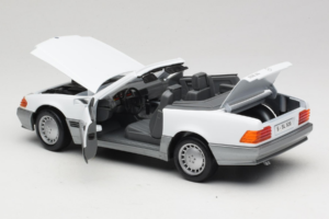 Mercedes 500 SL R129 Weiß Roadtough 1:18 92048 Metall — Bild 5 von 8