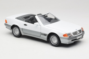Mercedes 500 SL R129 Weiß Roadtough 1:18 92048 Metall — Bild 6 von 8