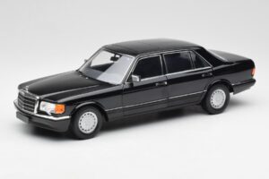 Mercedes 560 SEL W126 Schwarz Händler Edition Norev 1:18 B66040599 Metall