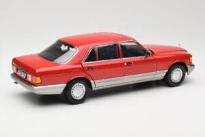 Mercedes 560 SEL W126 Rot Norev 1:18 183463 Metall — Bild 3 von 8