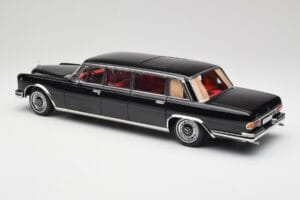 Mercedes 600 Pullman W100 Schwarz NZG 1:18 1071/50 Metall — Bild 7 von 8