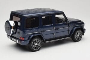 Mercedes AMG G 63 L W465 Dunkelblau Norev 1:18 B66960663 Metall — Bild 3 von 8