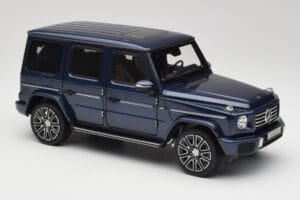 Mercedes AMG G 63 L W465 Dunkelblau Norev 1:18 B66960663 Metall — Bild 6 von 8