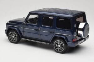 Mercedes AMG G 63 L W465 Dunkelblau Norev 1:18 B66960663 Metall — Bild 7 von 8