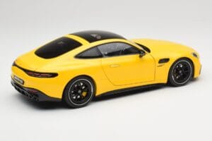 Mercedes AMG GT 43 C192 Turbo Sun Yellow NZG 1:18 B66960587 Metall — Bild 3 von 8
