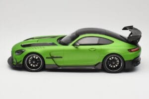 Mercedes AMG GT C190 Black Series Green Hell Magno Minichamps 1:18 155032020 Metall — Bild 3 von 6