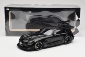 Mercedes AMG GT C190 Black Series Jet Black Metallic Minichamps 1:18 155032024 Metall — Bild 6 von 6