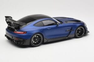 Mercedes AMG GT C190 Black Series Spectral Blue Magno Minichamps 1:18 155032021 Metall — Bild 2 von 6