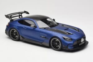 Mercedes AMG GT C190 Black Series Spectral Blue Magno Minichamps 1:18 155032021 Metall — Bild 4 von 6