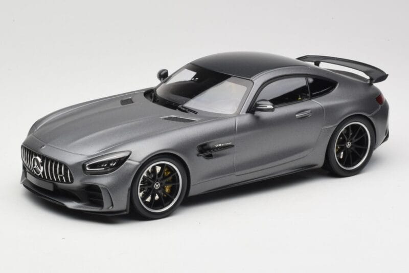 Mercedes AMG GT R C190 Matt Grau Metallic Minichamps 1:18 155036026 Metall