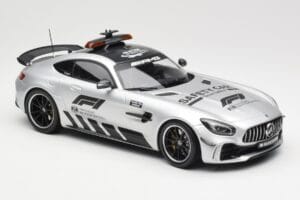 Mercedes AMG GT R C190 Safety Car F1 2019 Minichamps 1:18 155036090 Metall — Bild 4 von 6