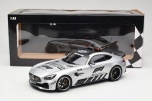 Mercedes AMG GT R C190 Safety Car F1 2019 Minichamps 1:18 155036090 Metall — Bild 6 von 6