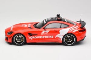 Mercedes AMG GT R C190 Safety Car F1 2021 Minichamps 1:18 155036095 Metall — Bild 3 von 6