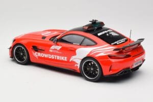 Mercedes AMG GT R C190 Safety Car F1 2021 Minichamps 1:18 155036095 Metall — Bild 5 von 6