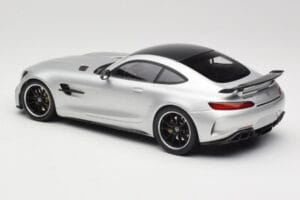 Mercedes AMG GT R C190 Silber Minichamps 1:18 155036025 Metall — Bild 5 von 6
