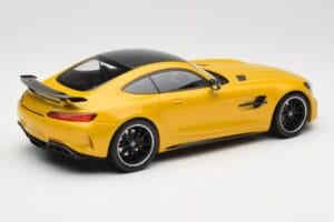 Mercedes AMG GT R C190 Gelb Minichamps 1:18 155036021 Metall — Bild 2 von 6