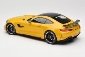 Mercedes AMG GT R C190 Gelb Minichamps 1:18 155036021 Metall — Bild 5 von 6