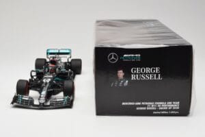 Mercedes AMG Petronas W11 #63 G. Russell Sakhir GP 2020 Minichamps 1:18 110201663 Metall — Bild 6 von 6