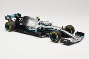 Mercedes AMG Petronas Motorsport W10 #77 V. Bottas 2nd Place Chinese GP 2019 Minichamps 1:18 110190377 Metall — Bild 4 von 6