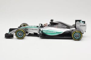 Mercedes AMG Petronas W06 Hybrid #44 L. Hamilton F1 World Champion 2015 Minichamps 1:18 186150044 Metall — Bild 3 von 6