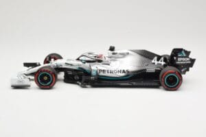 Mercedes AMG Petronas W10 #44 L. Hamilton Winner German GP 2019 Minichamps 1:18 110191144 Metall — Bild 3 von 6