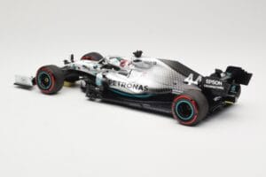 Mercedes AMG Petronas W10 #44 L. Hamilton Winner German GP 2019 Minichamps 1:18 110191144 Metall — Bild 5 von 6